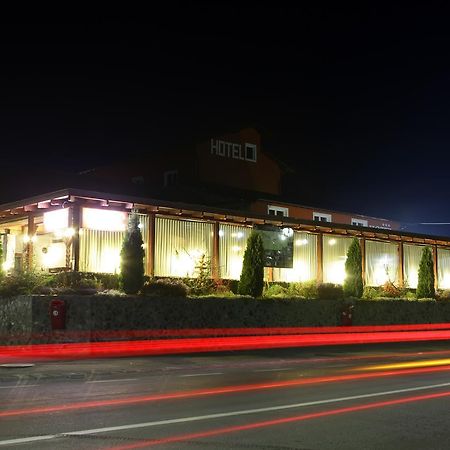 Hotel Romantik Balauseri Exterior photo